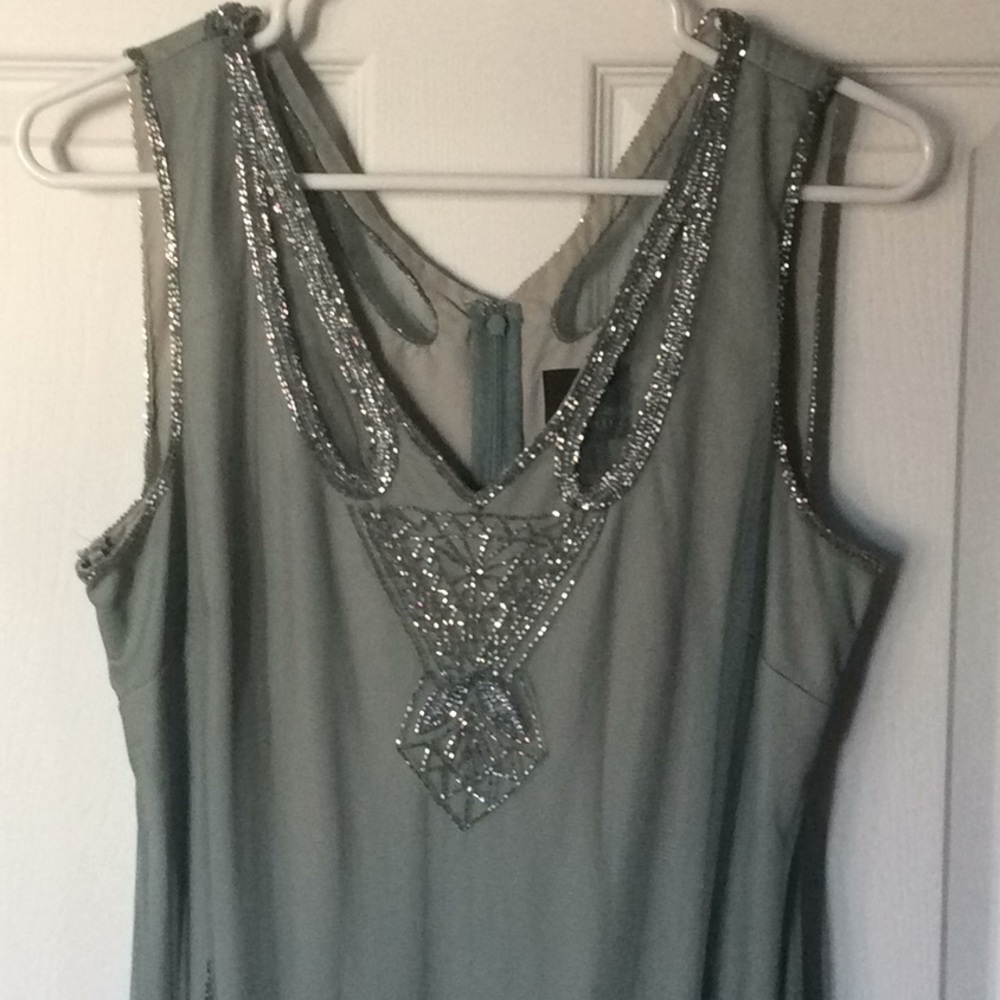 Dazzling Dress - Picture 2 of 6
